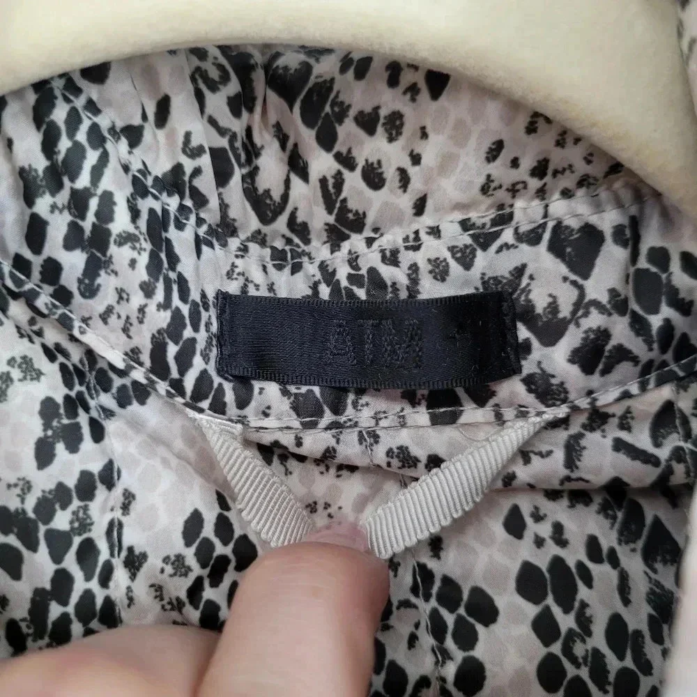 Atm Animal print feather down boxy puffer jacket size Medium - Picture 7 of 12